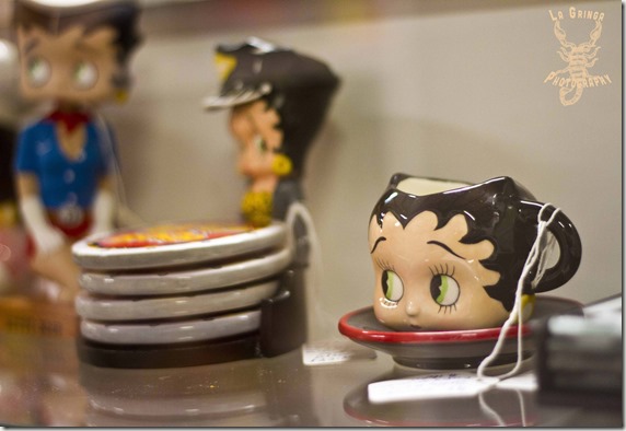 betty boop ceramic pieces, vintage betty boop novelty items, betty boop tea cup, betty boop coasters
