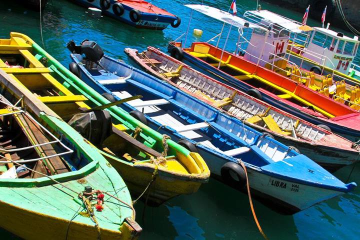 valparaiso boats, crayola, chile, chilean boats, boat, boats, rainbow, color, wooden boats, sea, ocean, valparaiso, harbour, dani blanchette, travel, south america, andes, ocean, water, floating, crayons, paint, wood boats, dingy, dinghies, ship, 